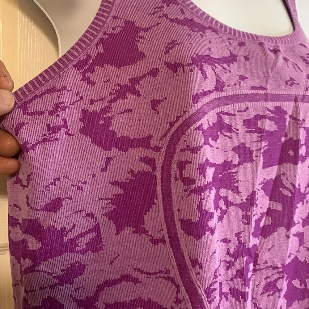 Lululemon, tank top, great condition, medium